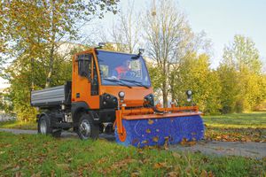 truck-mounted sweeper