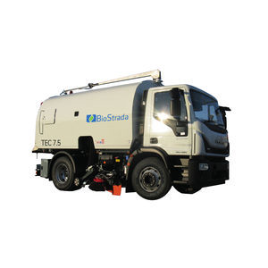 truck-mounted sweeper