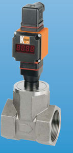 Pelton wheel turbine flow meter