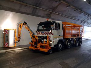 truck-mounted sweeper