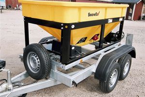 sand salt spreader