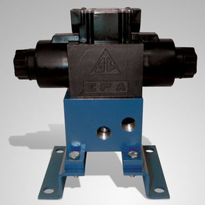 conical plug valve / flow control / for oil / for lubrication units