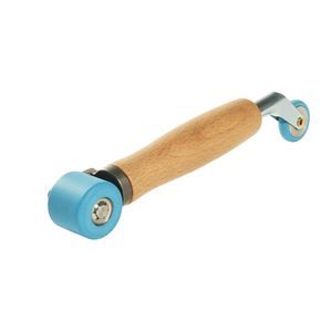 pressure roller with wooden handle 1