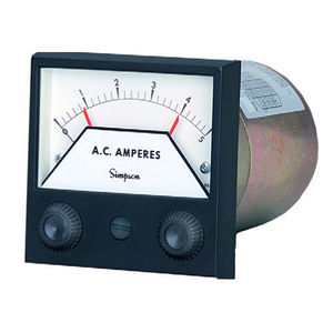 voltage monitoring device