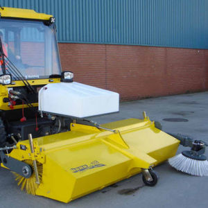 tractor sweeper / hydraulic