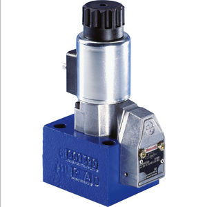 poppet hydraulic directional control valve