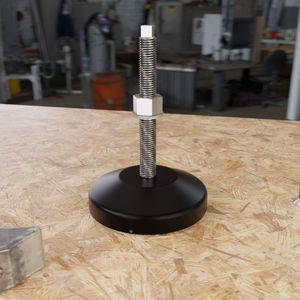 machine foot