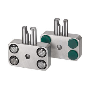pneumatic gripper