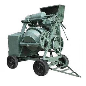 柴油混凝土搅拌机