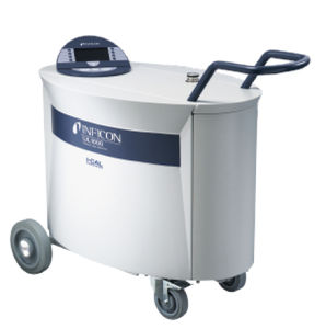 helium leak detector