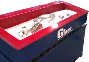 抛光振动整理机