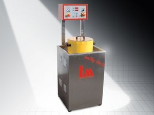 centrifugal finishing machine