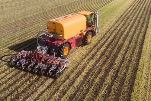 3-point hitch salt spreader - XTill® - Vogelsang