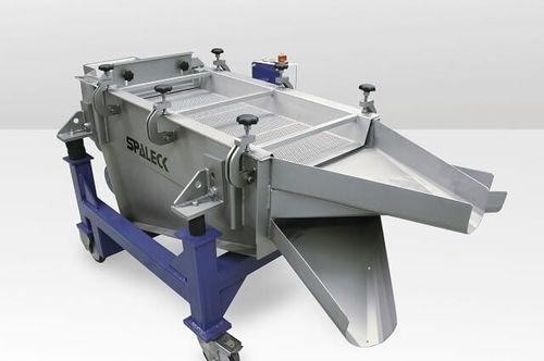 Granulate screening machine - Spaleck GmbH & Co. KG - process / vibrating