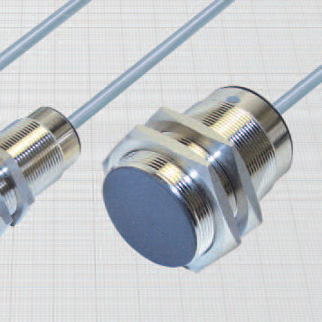 Inductive proximity sensor - DCA18/4A09KST3GD - BDC ELECTRONIC S.r.l. - electromagnetic / cylindrical / M30