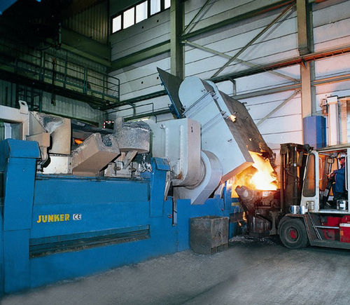 Chamber furnace - MF / MFT - OTTO JUNKER GMBH - melting / holding / pouring