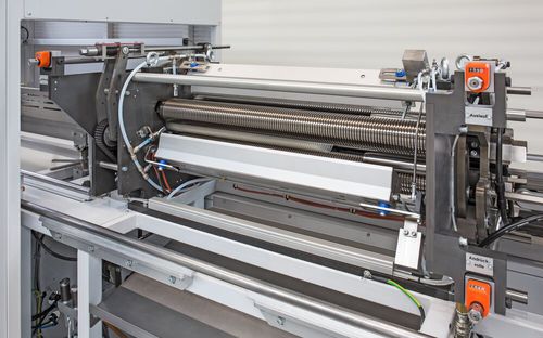 Flanging machine forming machine - RIMROLLER - Kiefel GmbH - rolling / cup / for plastics