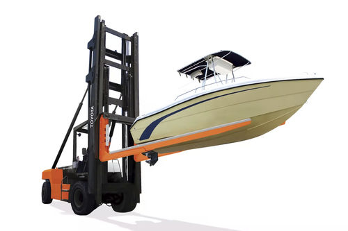 Boat forklift - THD series - Toyota Industrial Equipment - diesel / ride-on / storage