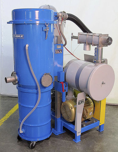 Industrial vacuum cleaner - MDL1040 - VAC-U-MAX - dry / dust / three-phase