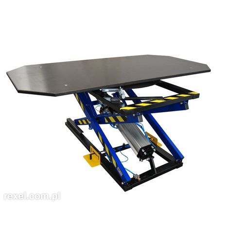 scissor lift table - REXEL