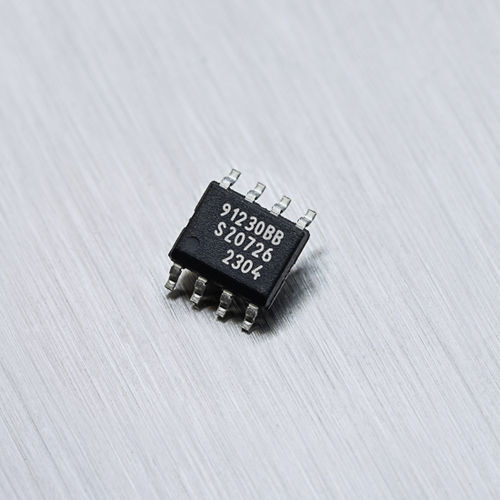 Hall effect integrated circuit current sensor MLX91230 Melexis