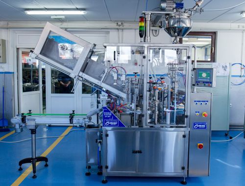 Filling and closing machine for the cosmetics industry - MTB 2000 - Omniprojekt doo, Vrnjačka Banja, Srbija