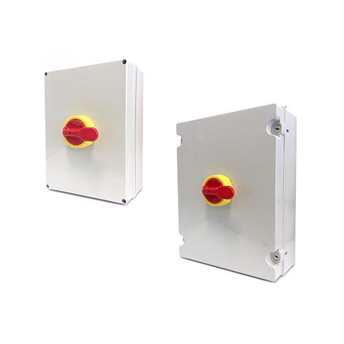 Wall-mounted electrical enclosure - Apparecchi completi in cassetta termoplastica - Serie SQN - Giovenzana International B.V. - thermoplastic / industrial / locking