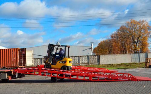 Dock loading ramp - SRT series - AV-EXIM - for forklift trucks / for warehouse / for utility vehicles