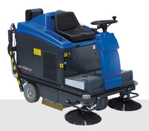 Ride-on sweeper - AKS 70|BM 62 - columbus - battery-powered / outdoor / indoor