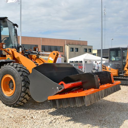 Forklift broom - SC-AS series - Torneria Bergamini - industrial