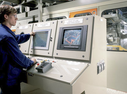 Water cleaning machine - SCHULER - MÜLLER WEINGARTEN - solvent / automatic / process