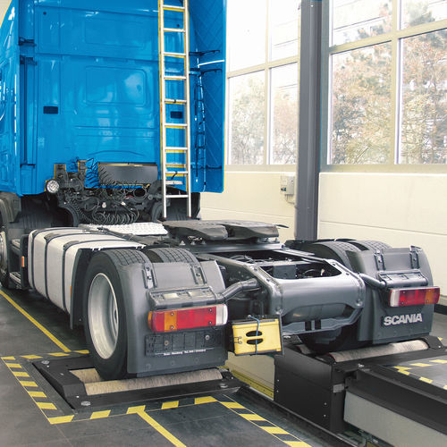 Truck brake tester - MBT 7200 LON W COMPETENCE - MAHA Maschinenbau Haldenwang GmbH & Co. KG - roller
