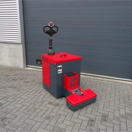 Towing tractor - EGS - BULMOR industries - electric / platform / for warehouse