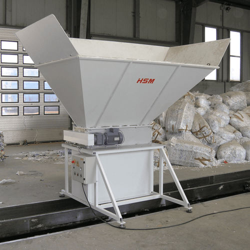 In-line perforating machine - HSM PF 600 - HSM GmbH + Co. KG - PET bottle