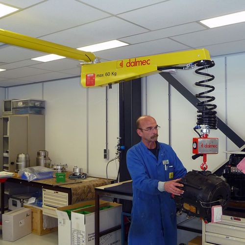 Pneumatic manipulator - DALMEC - with integrated hook / handling / for mechanical components