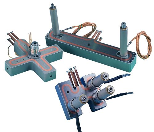 Hot runner manifold - ACI D&N RABOURDIN