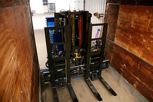 Automated guided vehicle - SmartLoader® - Daifuku webb