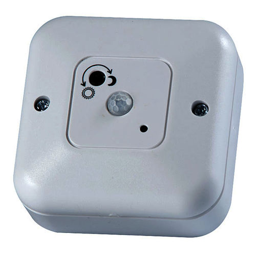 Presence detector -  360° | DPM 1 - Doepke Schaltgeräte GmbH - thermal / ceiling-mounted