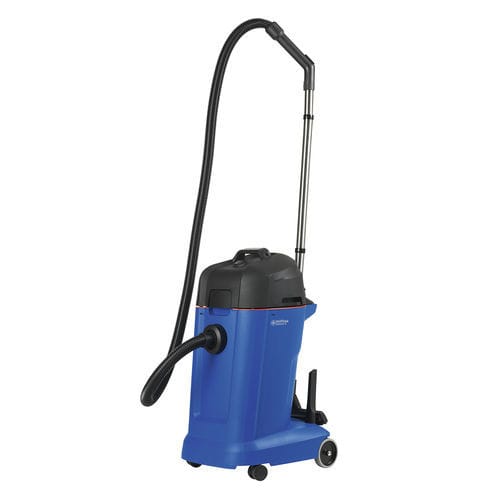 Commercial vacuum cleaner - MAXXI II 35 WD series - Nilfisk - dry / wet / dust