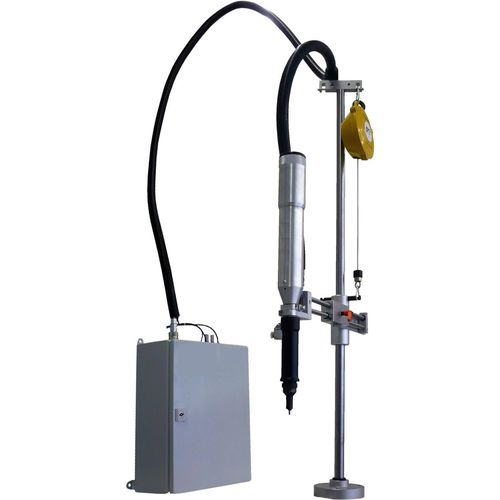 Foot-operated riveting tool - RIVELIT - hydro-pneumatic / for blind speed rivets
