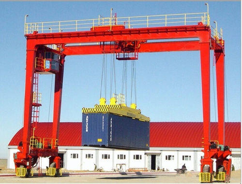 Rail-mounted gantry crane - Henan Weihua Heavy Machinery Co., Ltd - for container / hydraulic
