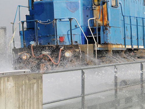Railway vehicle washing system - FRUTIGER Company AG - water