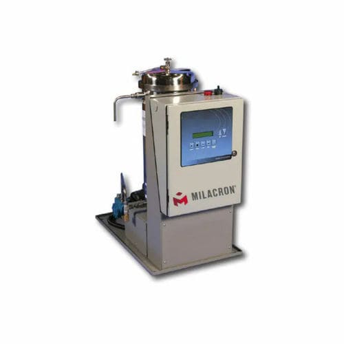 Plastic granulator - MILACRON - for the plastics industry / for recycling