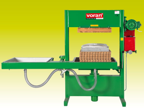 Hydraulic press - 100 P2 - Voran - compression / for the food industry / rotating table