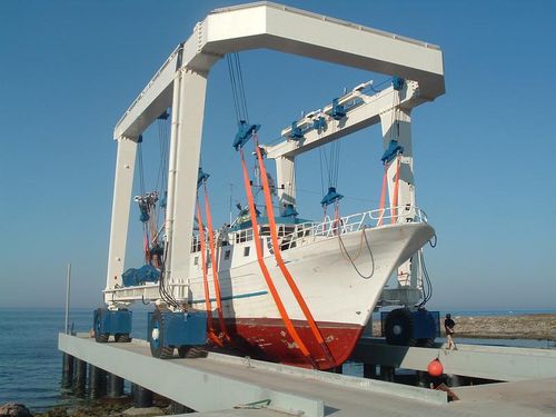 Variable track travel lift - BEIJING WOWJOINT MACHINERY CO., LTD.