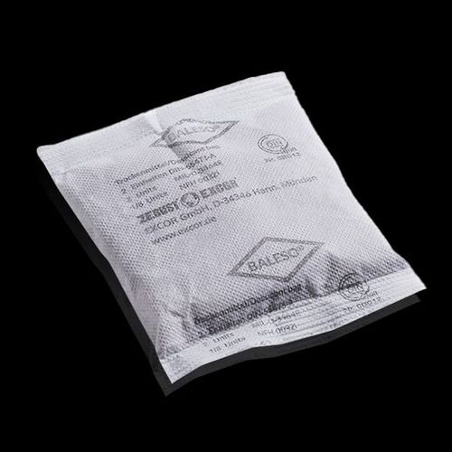 Bentonite desiccant bag - BALESO - EXCOR® Korrosionsschutz-Technologien und -Produkte GmbH