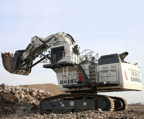 mining and quarrying excavator - Liebherr Excavators