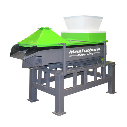 Solids separator - VBV - MONTALBANO SRL - vibrating / for the recycling industry