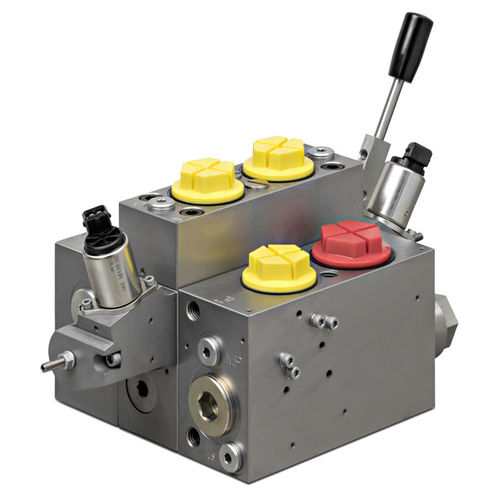 Spool hydraulic directional control valve - APV-22 - Fluitronics GmbH - lever-operated / compact / proportional