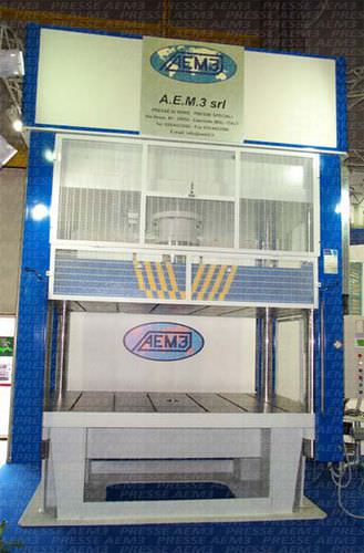 Hydraulic press - 28004 - AEM3 S.r.l. - electronic / blanking / for automotive applications